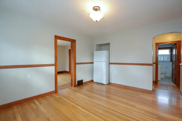 $2,600 | 32 Gilman Street, Unit 2 2, Nashua, NH 03060