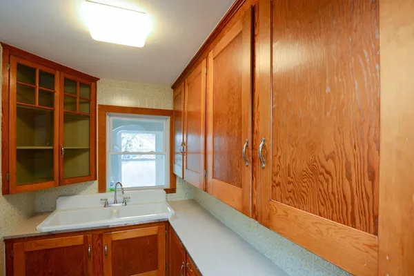 $2,600 | 32 Gilman Street, Unit 2 2, Nashua, NH 03060