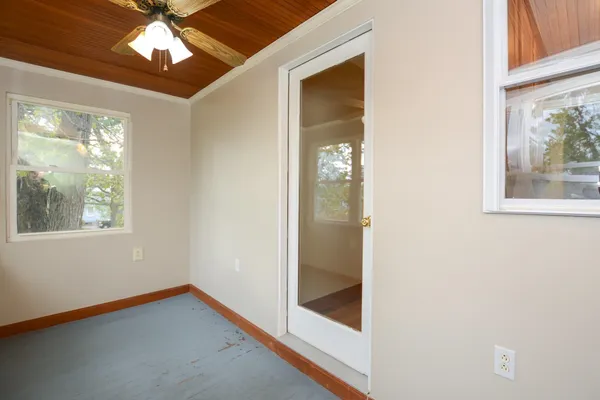 $2,600 | 32 Gilman Street, Unit 2 2, Nashua, NH 03060