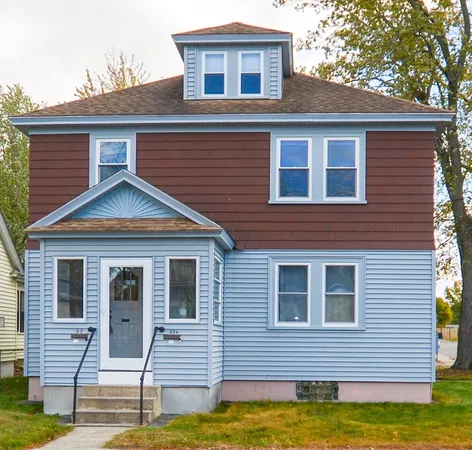 $2,600 | 32 Gilman Street, Unit 2 2, Nashua, NH 03060
