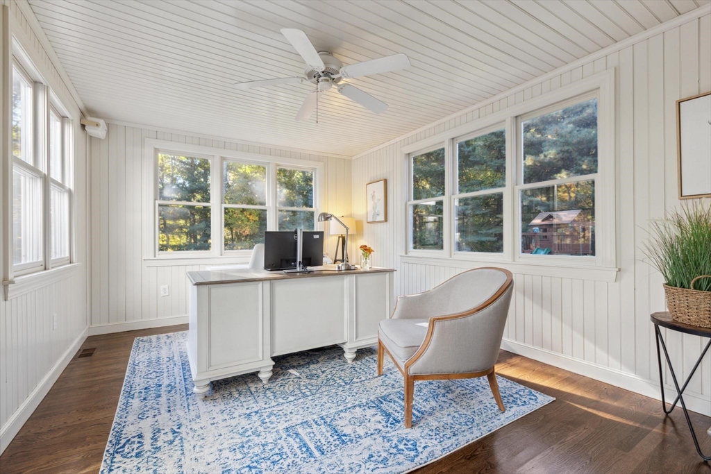 8 MacIntyre Drive North Reading, MA 01864 - Photo 18 of 42 a living room with furniture and a window