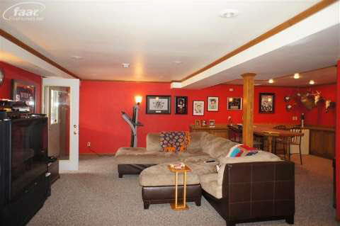 12300 Hogan Road Gaines, MI 48436 - Photo 6 of 11 20364222-5.JPG