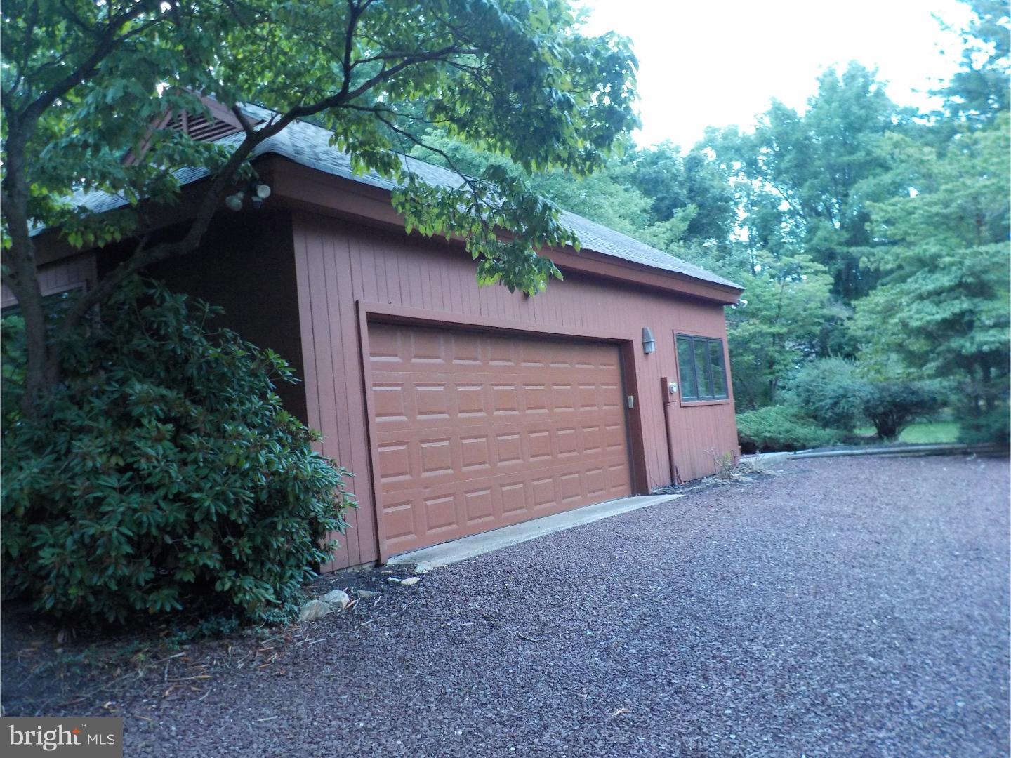 1095 Springdale Road Cherry Hill, NJ 08003 - Photo 23 of 24 Garage