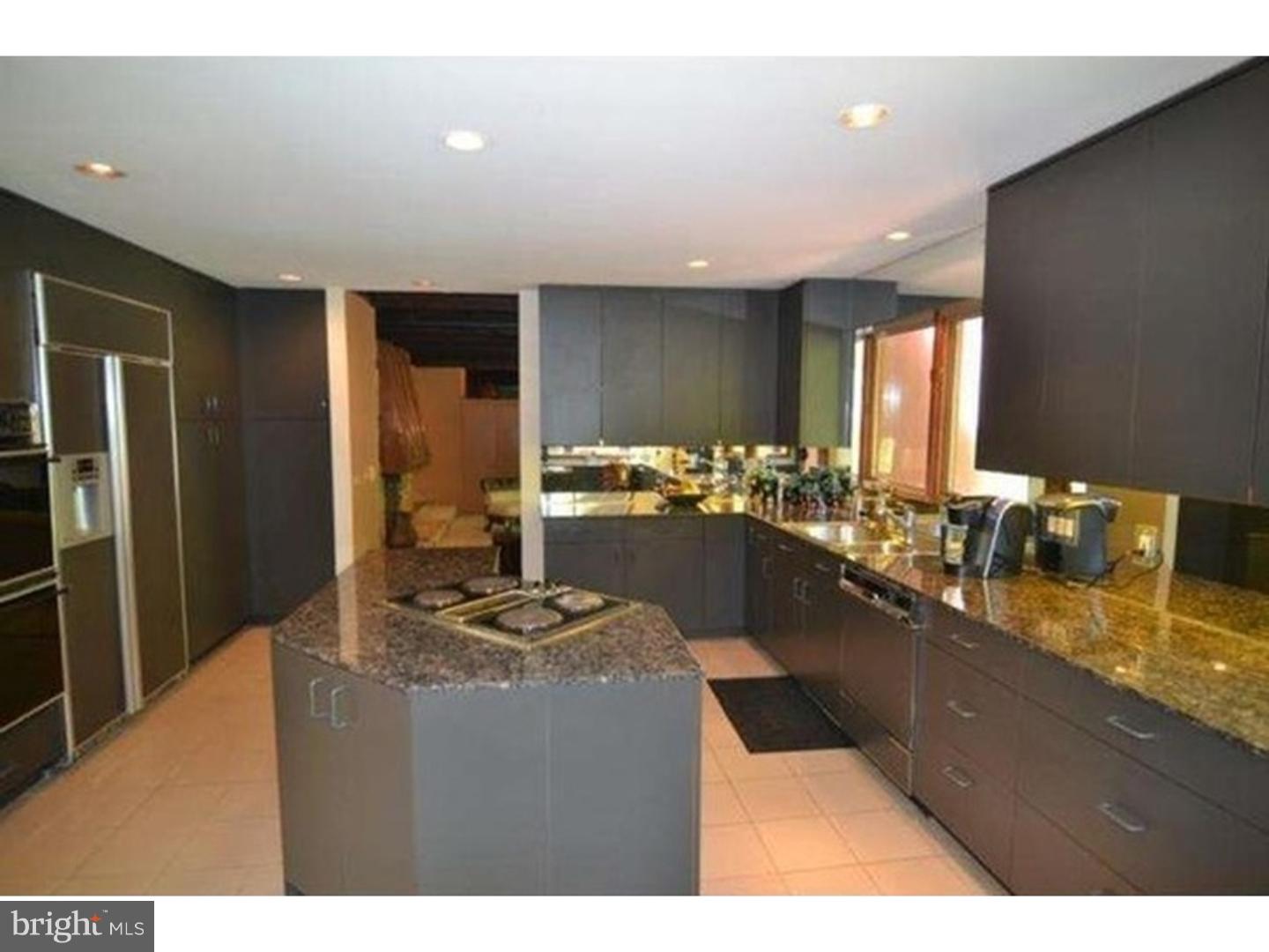 1095 Springdale Road Cherry Hill, NJ 08003 - Photo 5 of 24 Kitchen