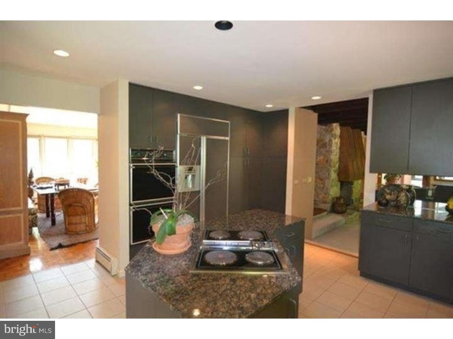 1095 Springdale Road Cherry Hill, NJ 08003 - Photo 6 of 24 Kitchen