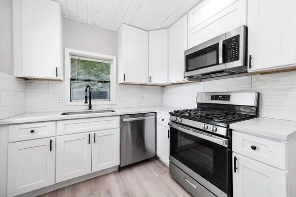 $2,480 | 4356 A Phlox Street, Houston, TX 77051