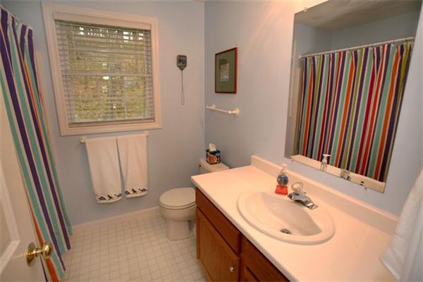 19 Weldon Farm Road Rowley, MA 01969 - Photo 17 of 20 Gallery Image 17