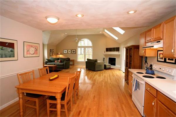 19 Weldon Farm Road Rowley, MA 01969 - Photo 3 of 20 Gallery Image 3