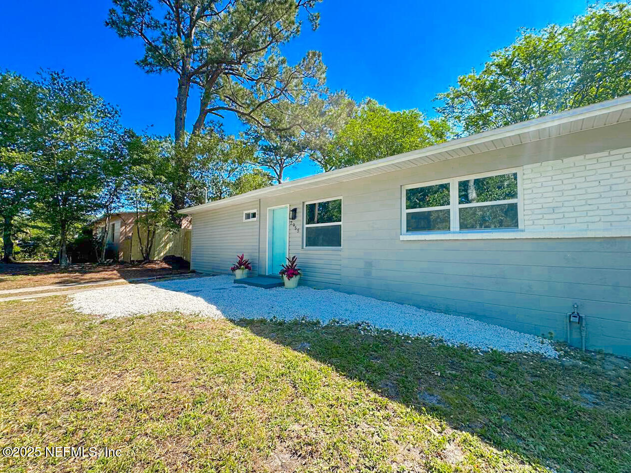 2955 Alonso Road Jacksonville, FL 32216 - Photo 3 of 41 IMG-20250417-WA0000