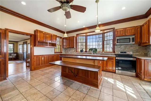 $799,000 | 11741 Nc Highway, Reidsville, NC 27320