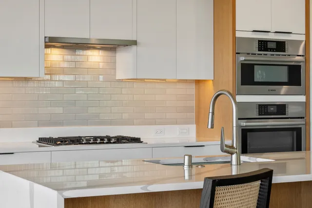 $3,999,000 | 30 Kai Malu Drive, Unit 201, Kihei, HI 96753