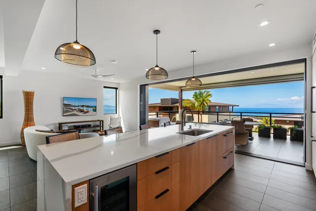 $3,999,000 | 30 Kai Malu Drive, Unit 201, Kihei, HI 96753