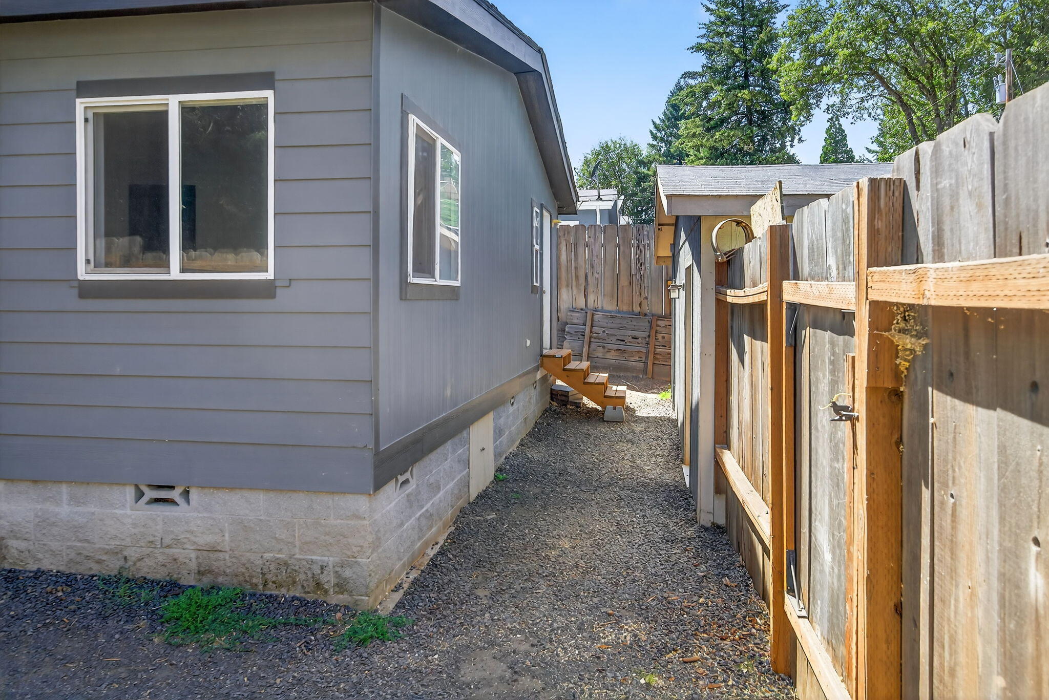449 Fee Street Butte Falls, OR 97522 - Photo 28 of 38 449 Fee Street (28)