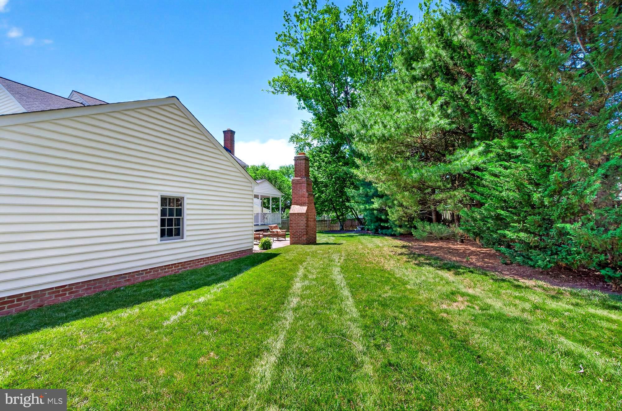 17212 Whites Road Poolesville, MD 20837 - Photo 23 of 104