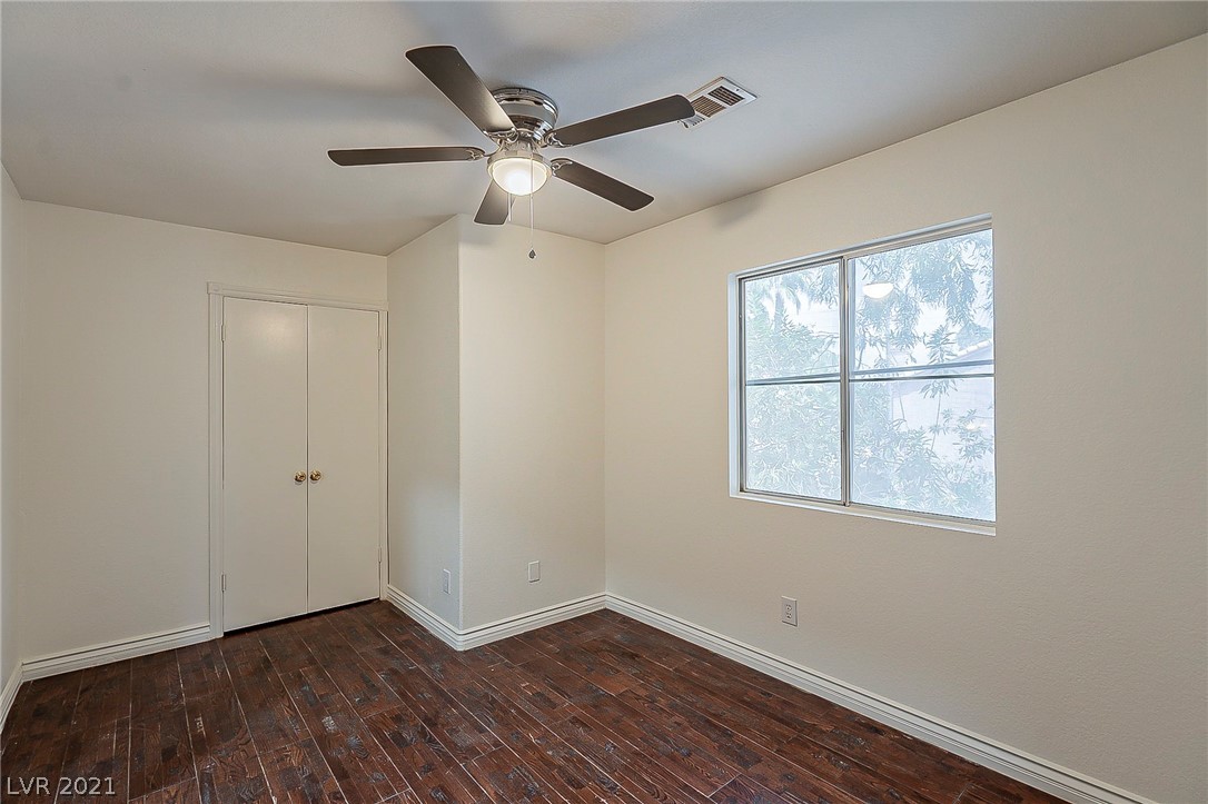 5386 Runningbrook Road Las Vegas, NV 89120 - Photo 18 of 29