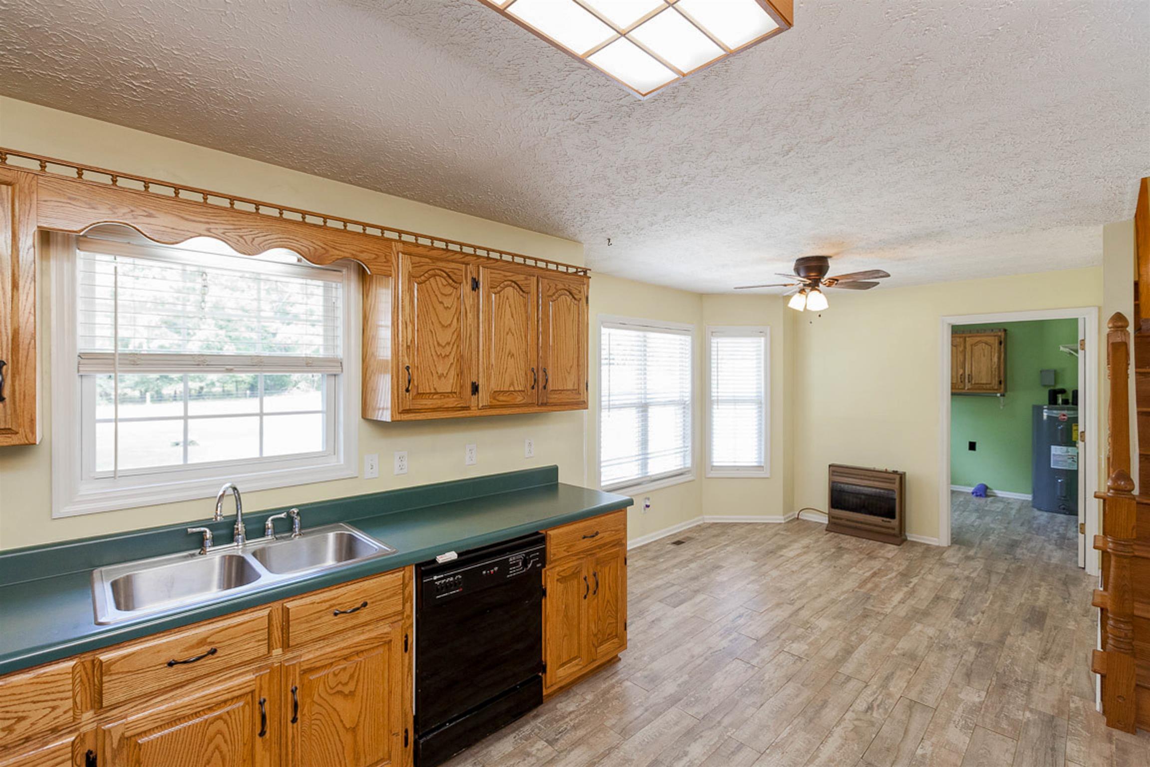 1260 Love Lane Road Hillsboro, TN 37342 - Photo 6 of 30 Gallery Image 6