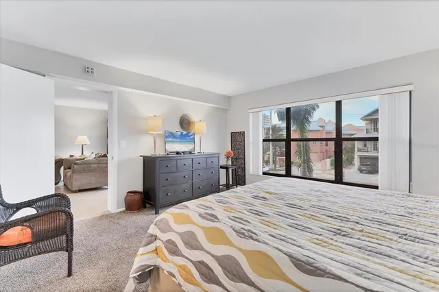 $700,000 | 1001 Benjamin Franklin Drive, Unit 201, Sarasota, FL 34236