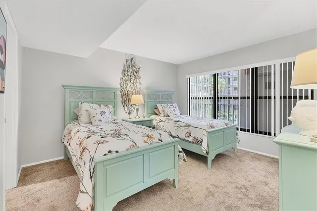 $700,000 | 1001 Benjamin Franklin Drive, Unit 201, Sarasota, FL 34236