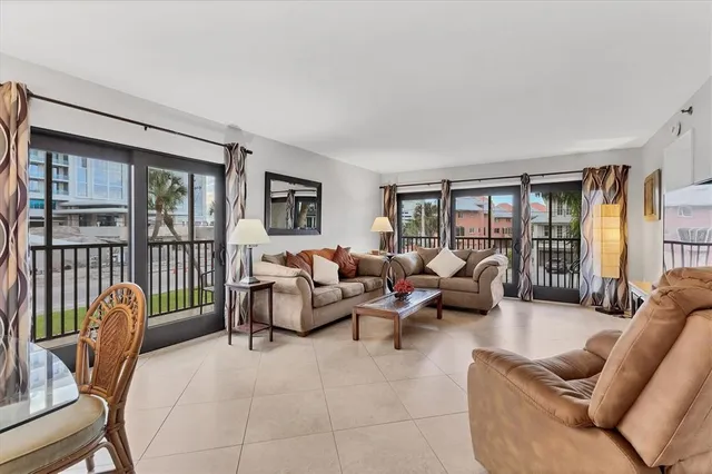 $700,000 | 1001 Benjamin Franklin Drive, Unit 201, Sarasota, FL 34236