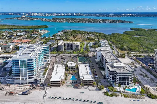 $700,000 | 1001 Benjamin Franklin Drive, Unit 201, Sarasota, FL 34236