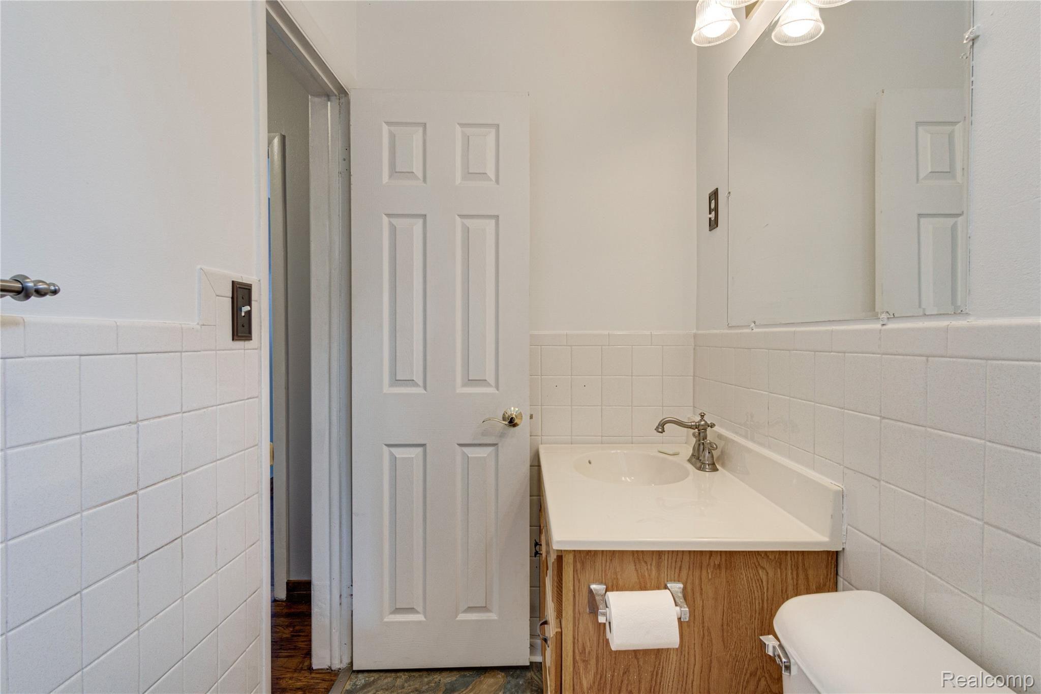 3434 Elliot Road Holly, MI 48442 - Photo 20 of 41 Interiors (31 of 48).jpg