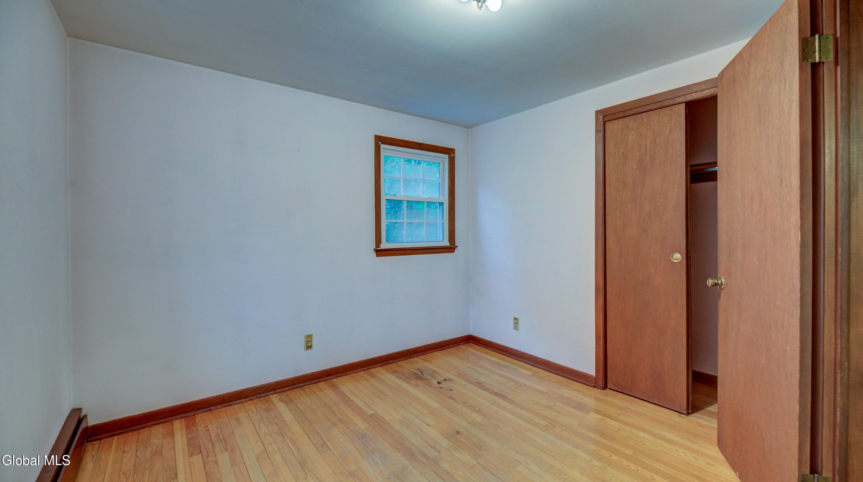 38 Hamilton Street Guilderland, NY 12084 - Photo 26 of 34 38 Hamilton St-42