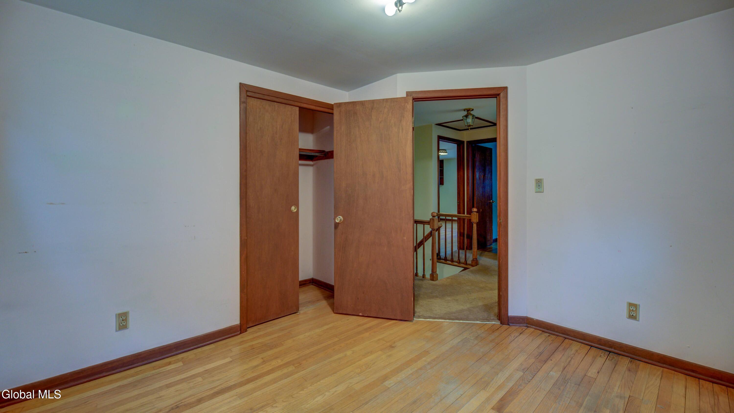 38 Hamilton Street Guilderland, NY 12084 - Photo 27 of 34 38 Hamilton St-43