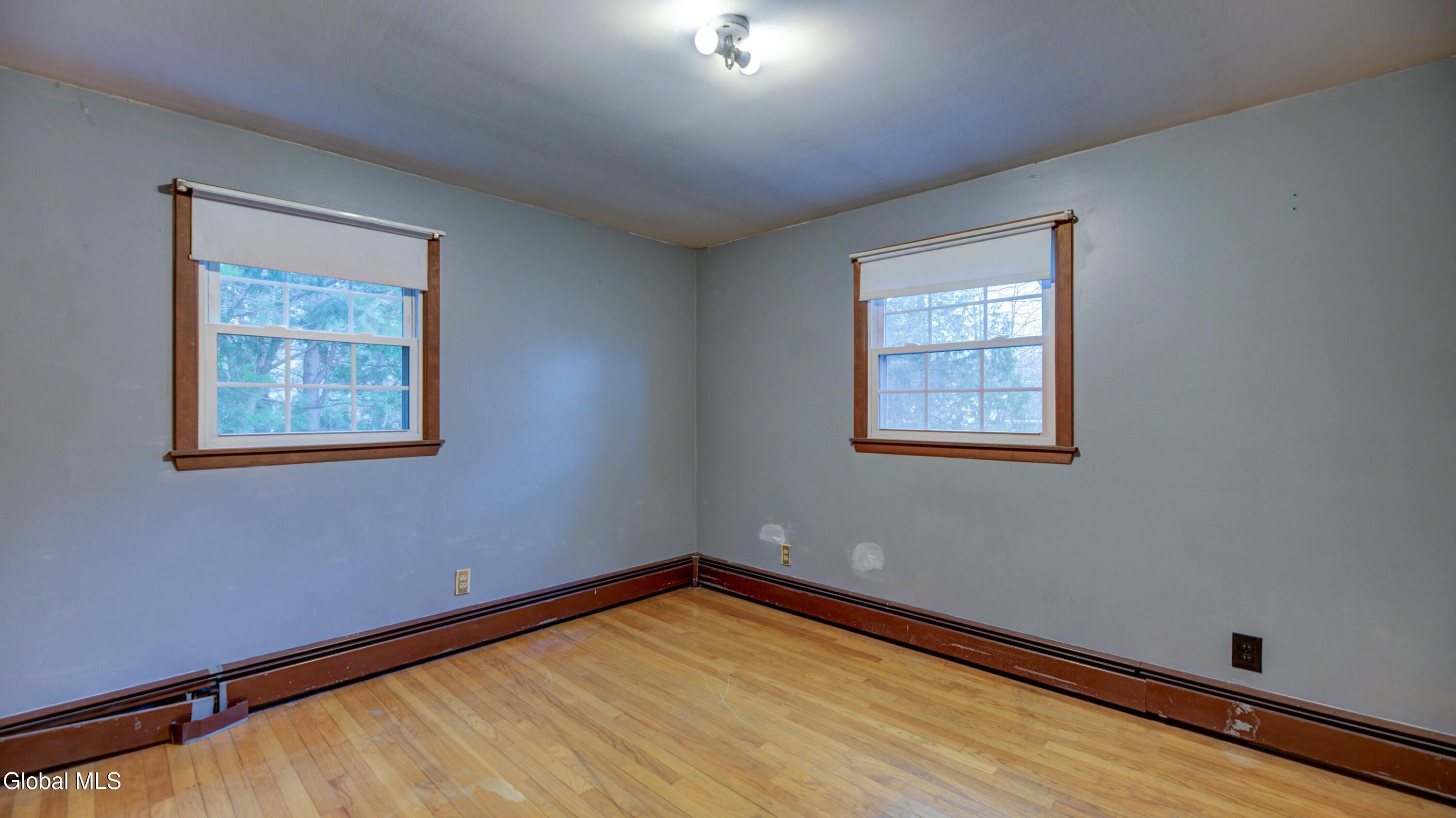 38 Hamilton Street Guilderland, NY 12084 - Photo 28 of 34 38 Hamilton St-45