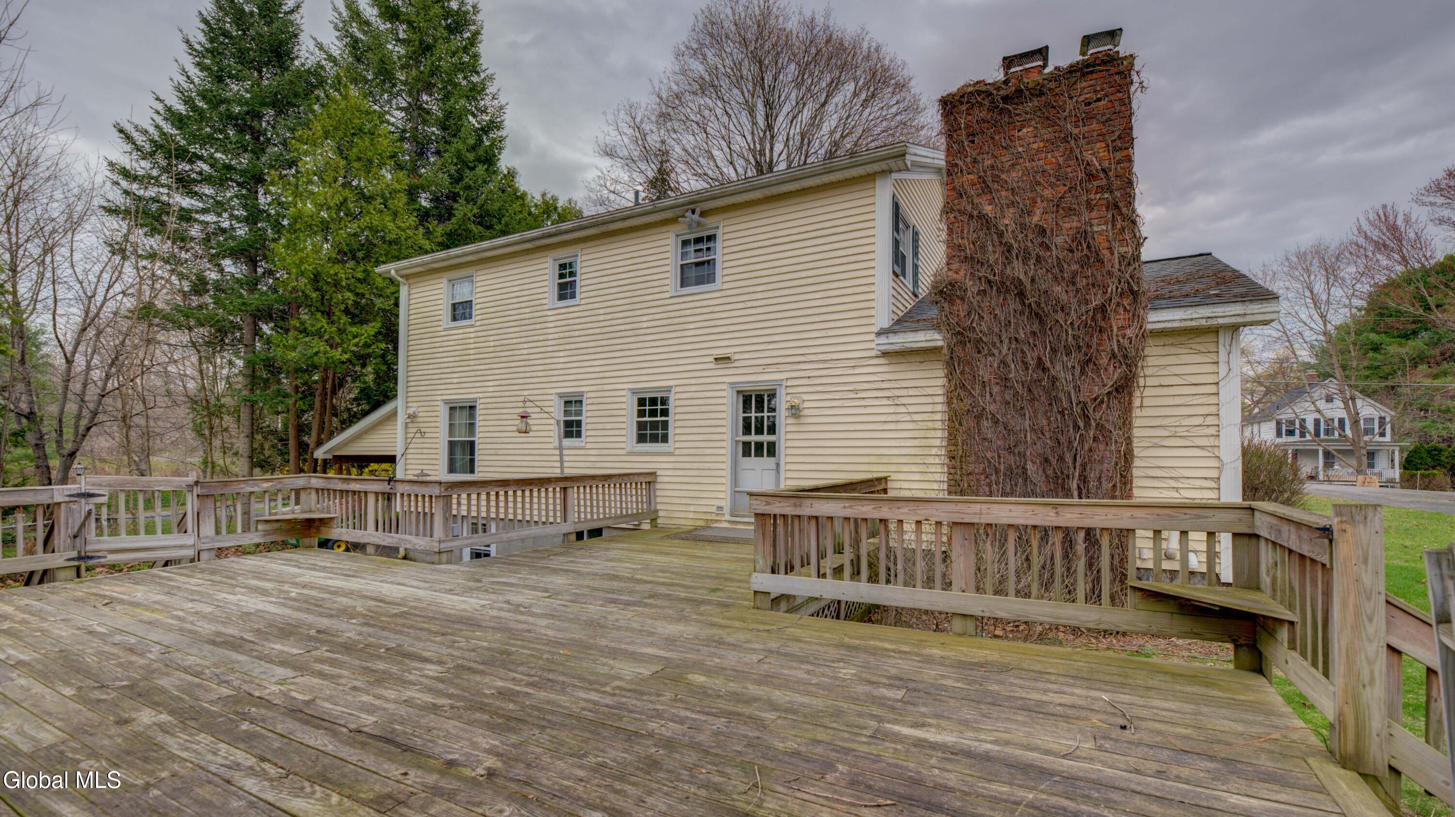 38 Hamilton Street Guilderland, NY 12084 - Photo 31 of 34 38 Hamilton St-14