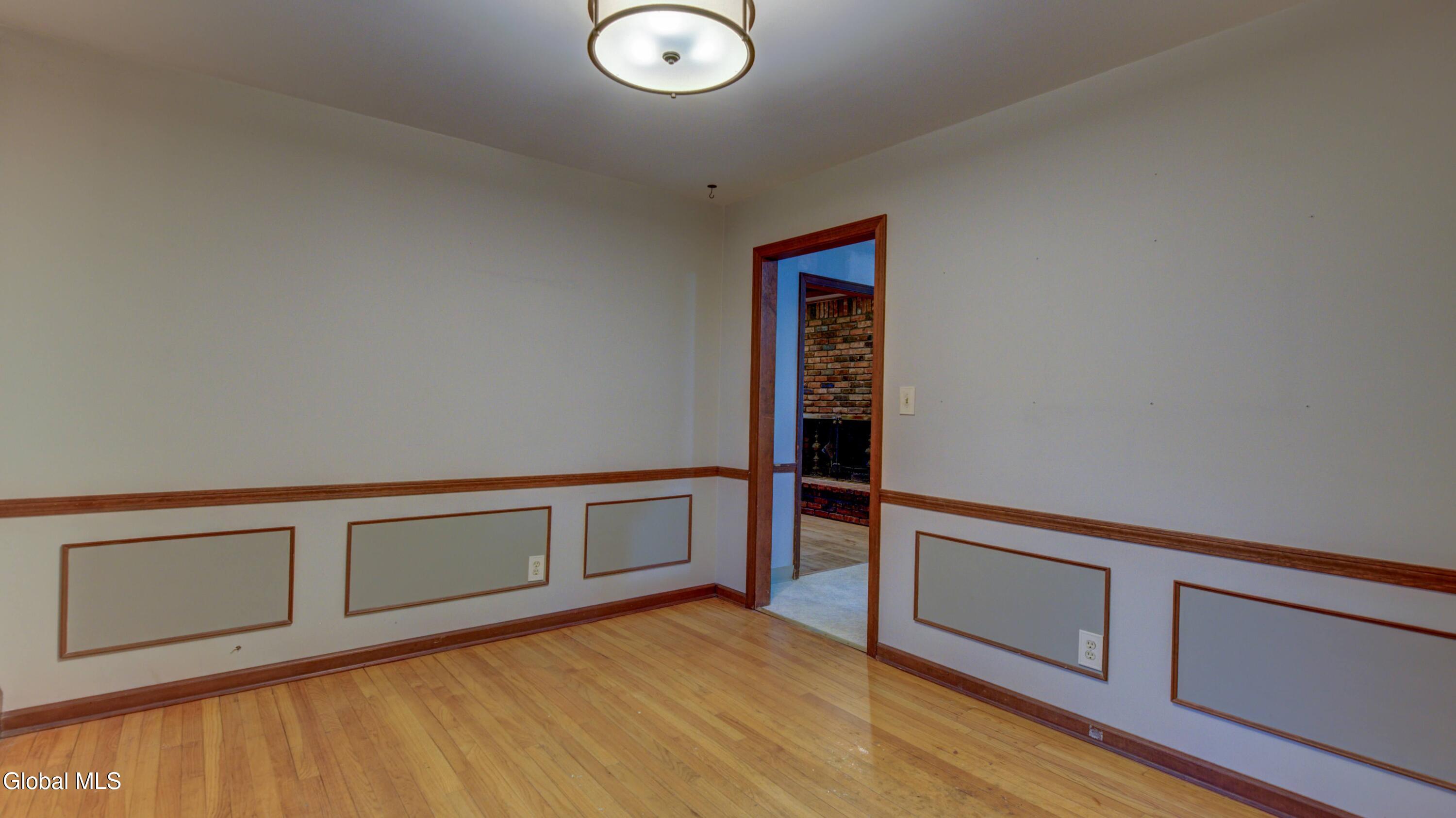 38 Hamilton Street Guilderland, NY 12084 - Photo 7 of 34 38 Hamilton St-16