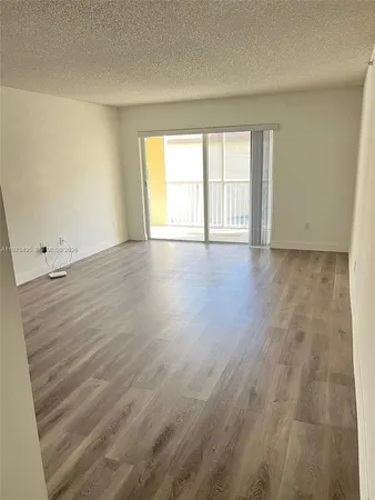 $2,150 | 440 South Park Road, Unit 4202, Hollywood, FL 33021