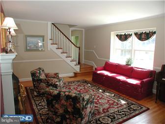 654 East Greenman Road Haddon Township, NJ 08033 - Photo 2 of 12 Gallery Image 2