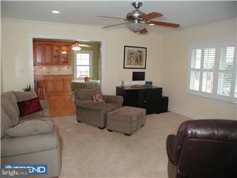 654 East Greenman Road Haddon Township, NJ 08033 - Photo 7 of 12 Gallery Image 7