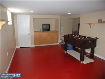 654 East Greenman Road Haddon Township, NJ 08033 - Photo 8 of 12 Gallery Image 8