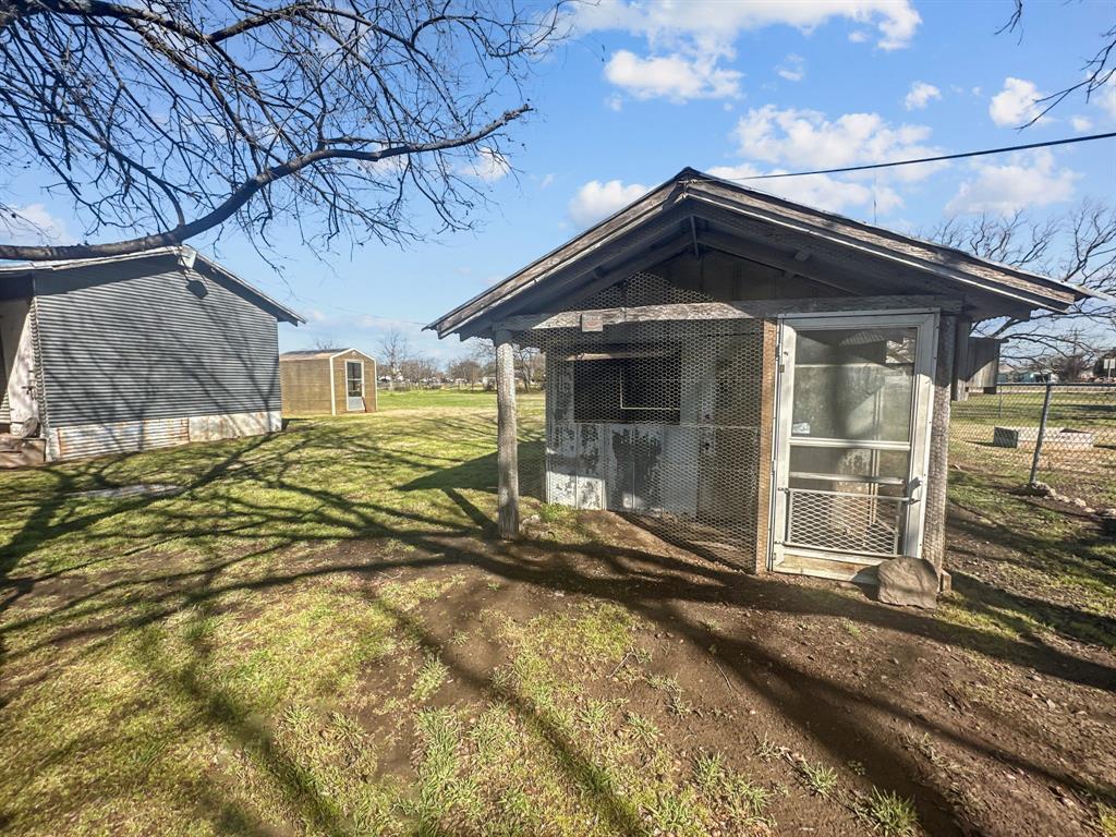 13023 Big Indian Road Callisburg, TX 76240 - Photo 14 of 30