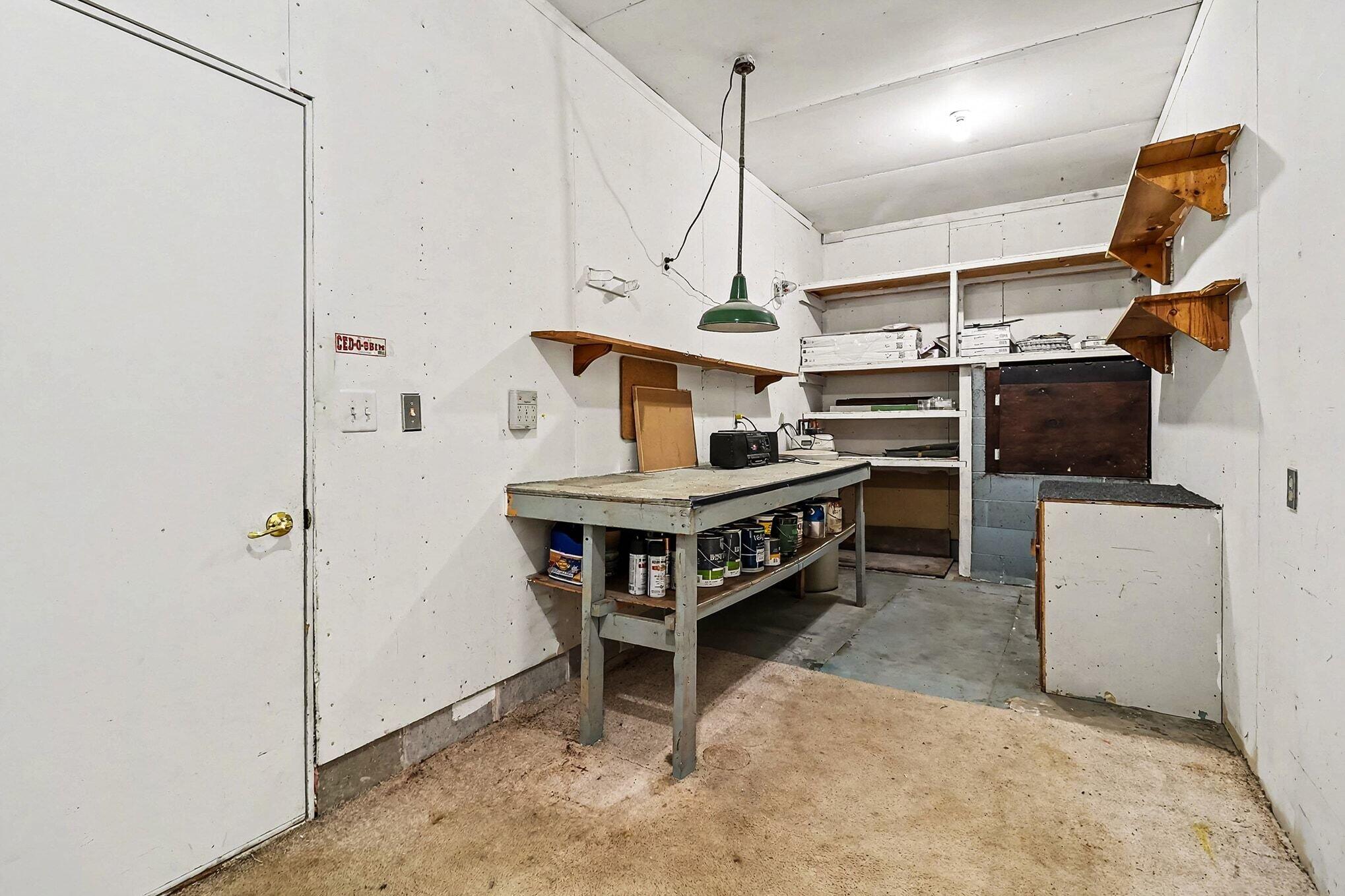 6595 Zellar Road Whitehall, MI 49461 - Photo 21 of 41 016_file_1375