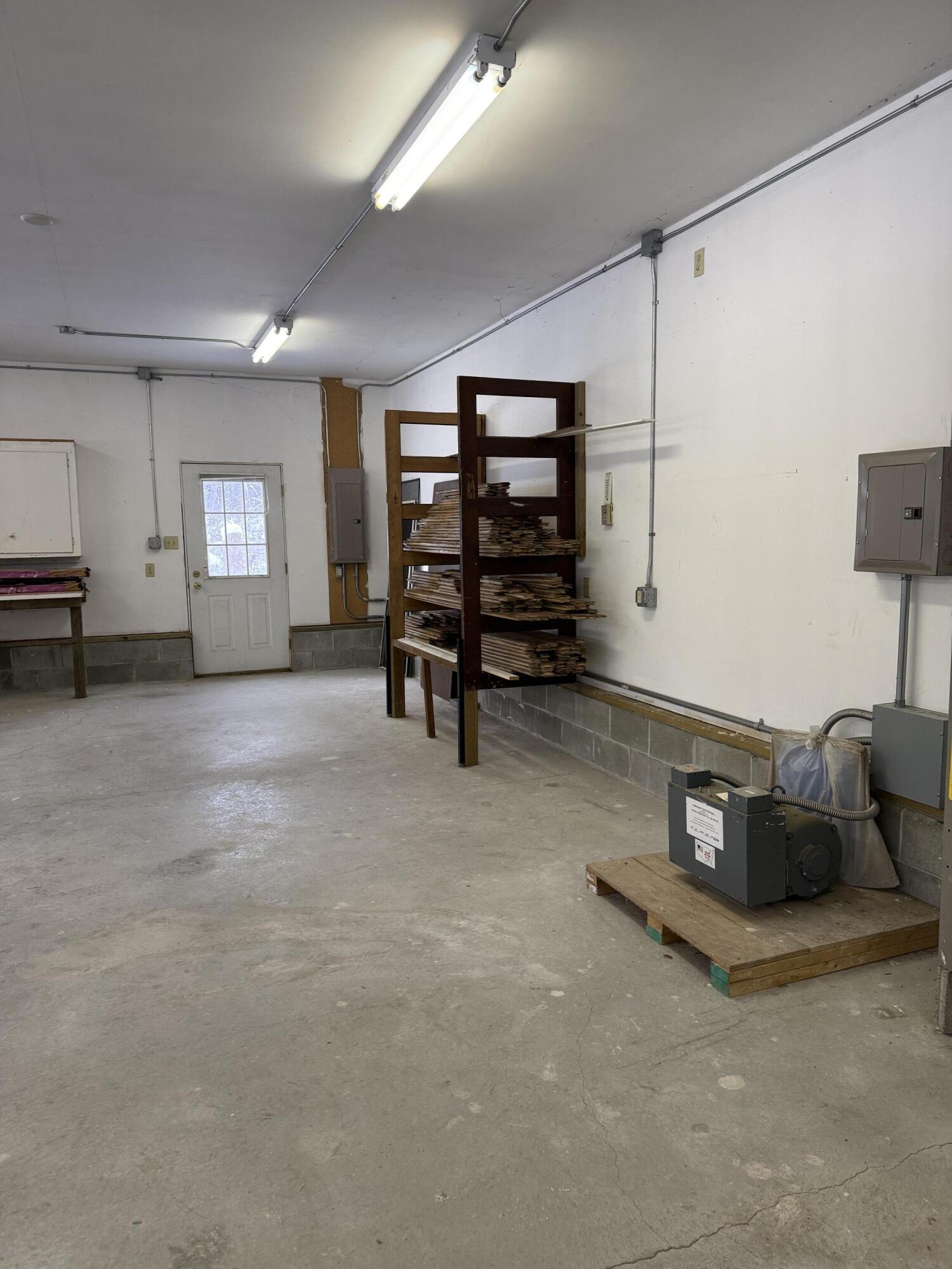 6595 Zellar Road Whitehall, MI 49461 - Photo 32 of 41 IMG_2036