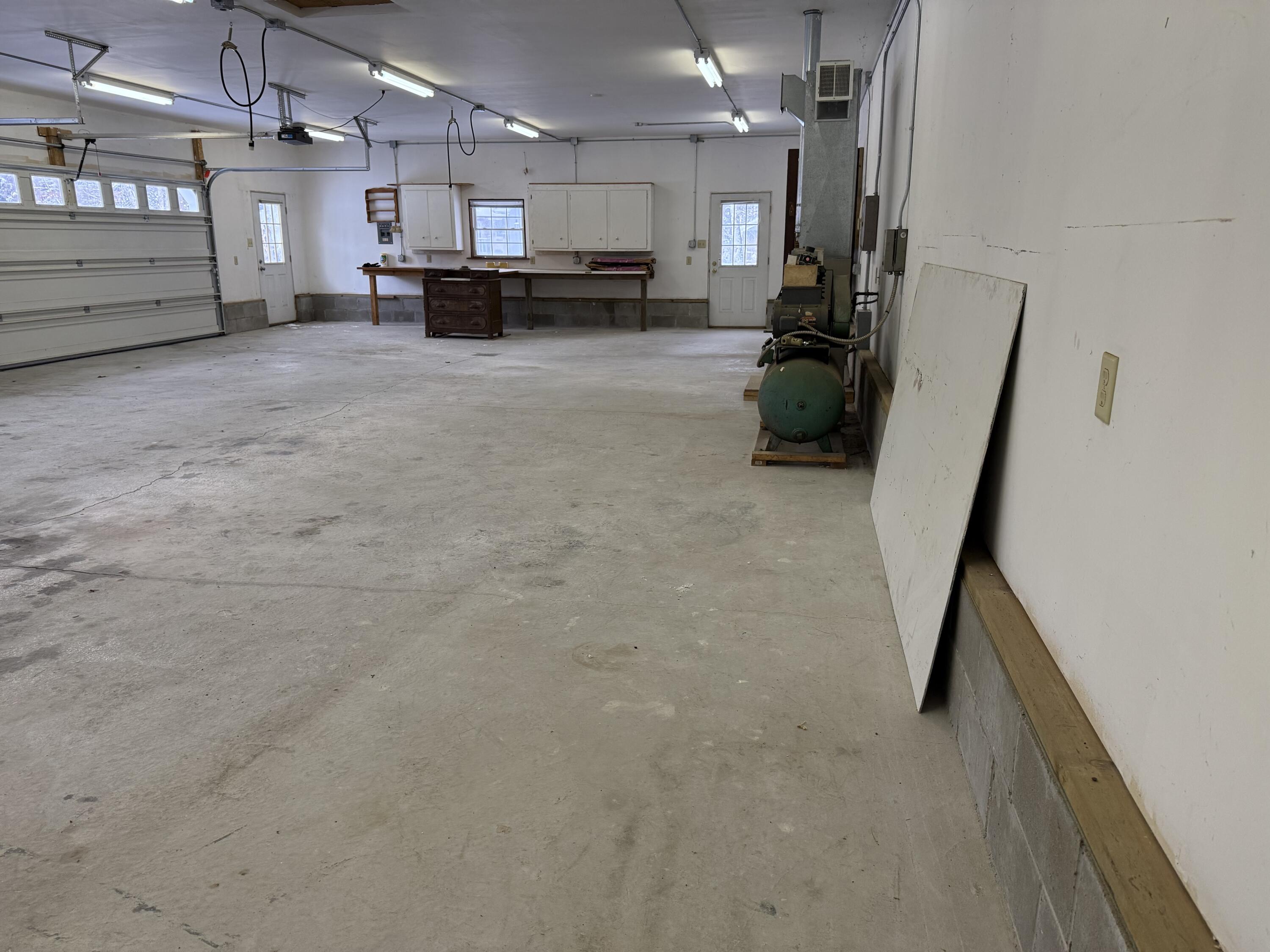 6595 Zellar Road Whitehall, MI 49461 - Photo 37 of 41 IMG_2032