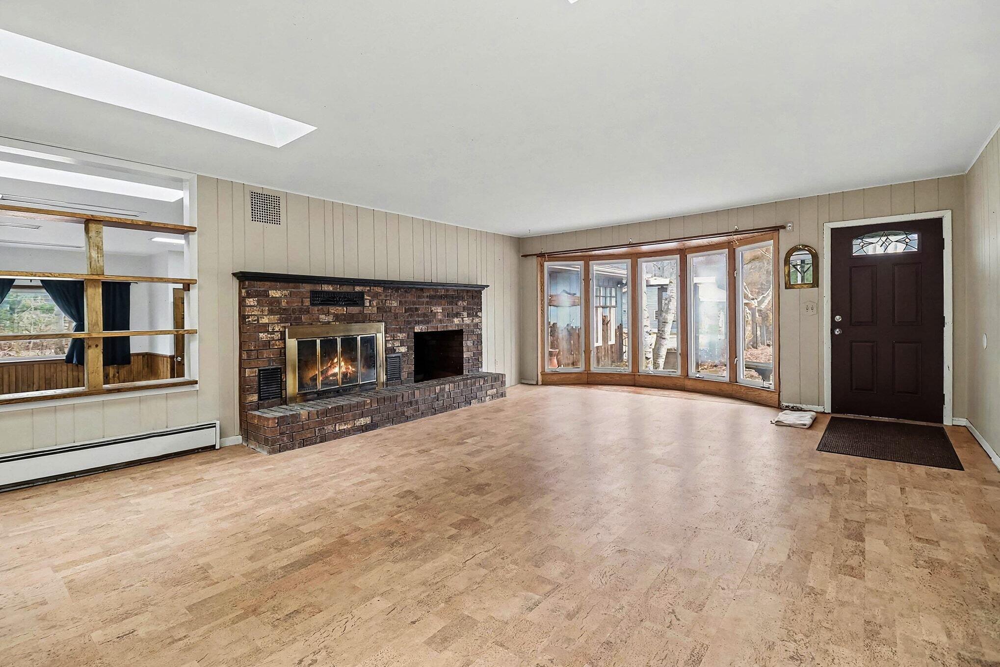 6595 Zellar Road Whitehall, MI 49461 - Photo 8 of 41 023_file_1306