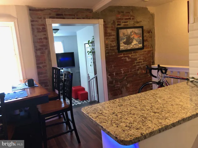 $1,595 | 753 South 22nd Street, Philadelphia, PA 19146