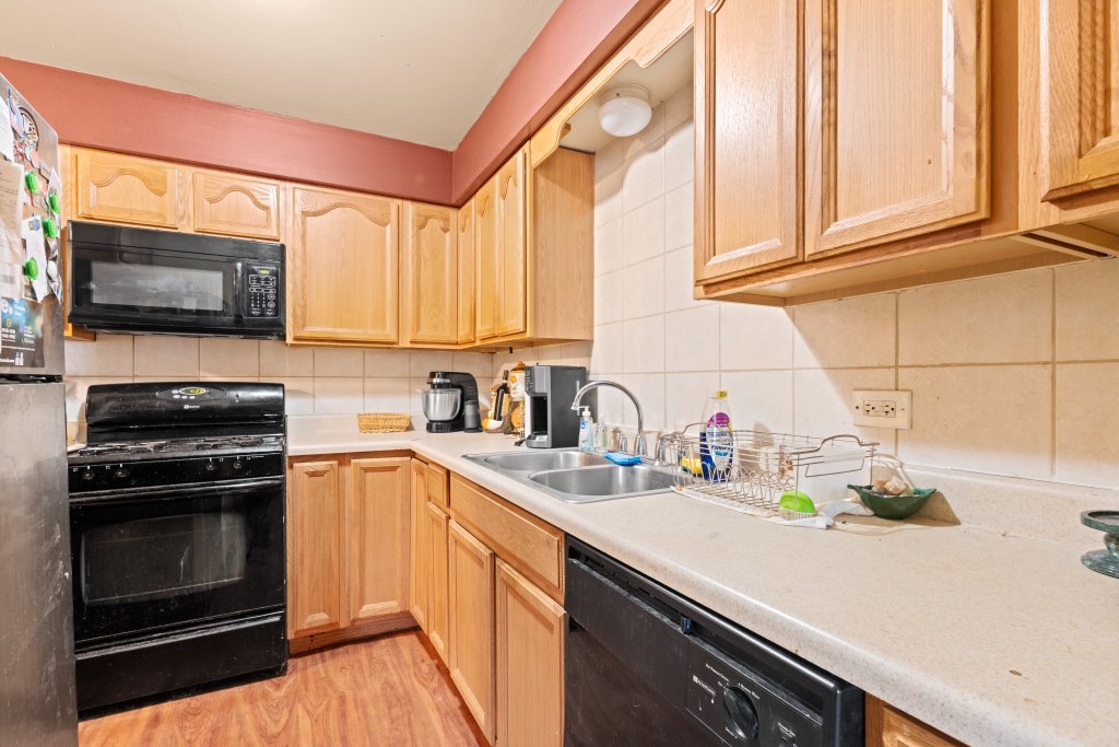 4840 West Engle Road, Unit 2NE Alsip, IL 60803 - Photo 6 of 17 Gallery Image 6