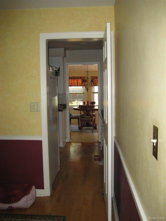4088 Cumberland Road Berkley, MI 48072 - Photo 8 of 49 Dining Room