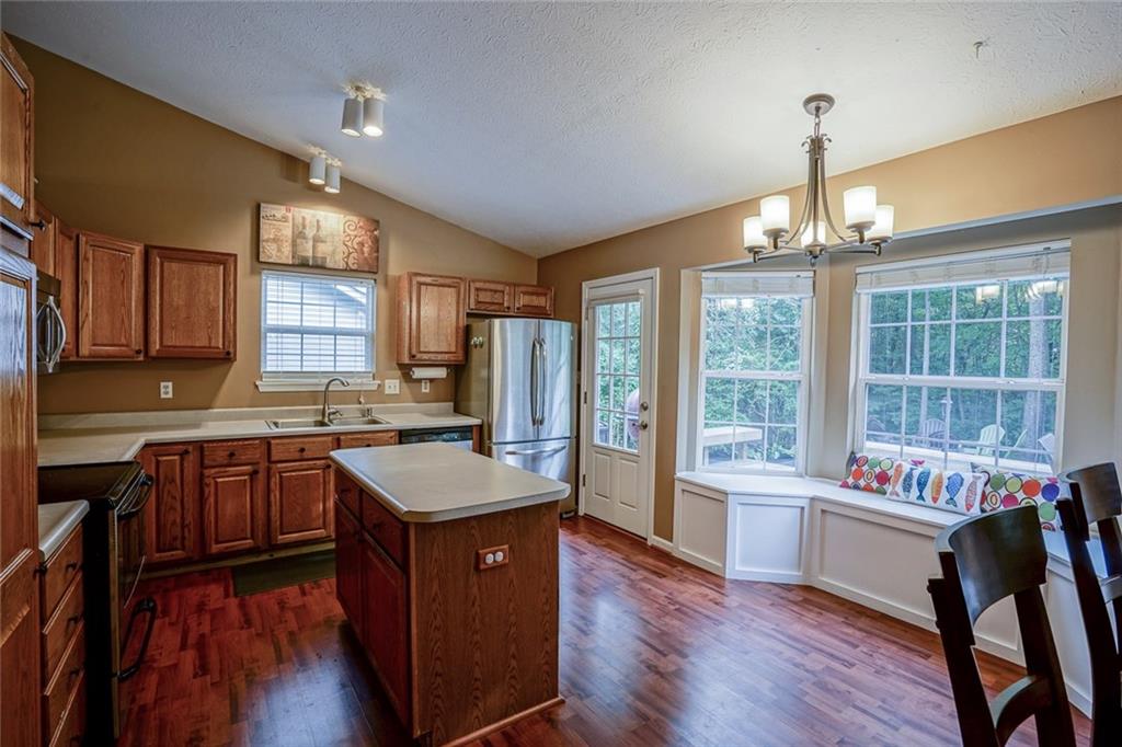 11219 Delight Creek Road Fishers, IN 46038 - Photo 7 of 38 Gallery Image 7