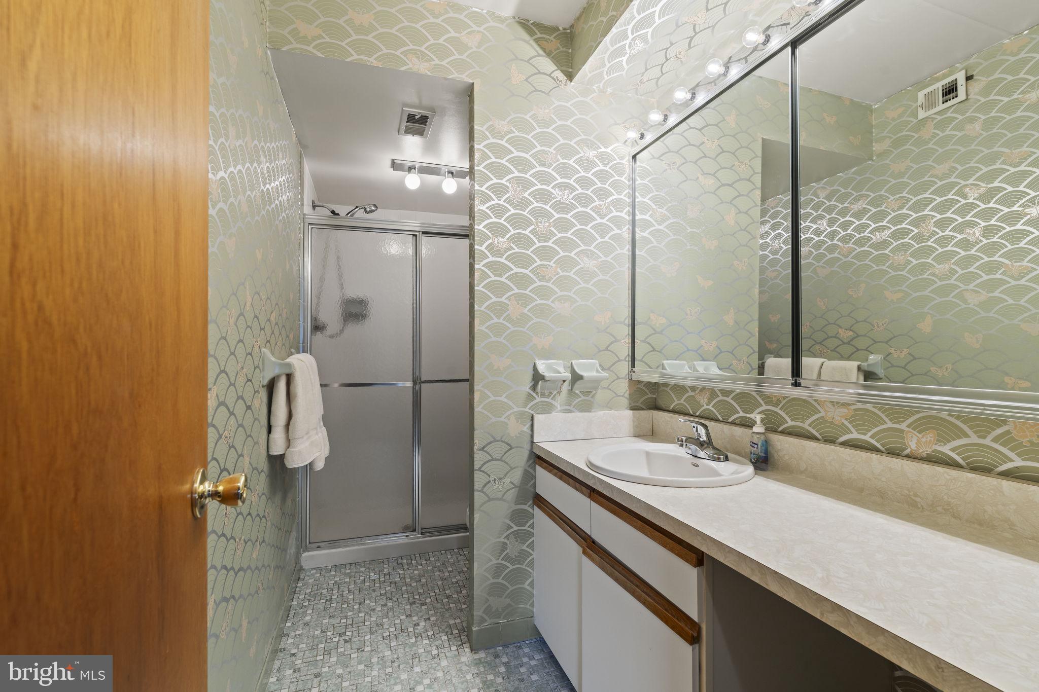 2131 Welsh Road, Unit 303 Philadelphia, PA 19115 - Photo 19 of 30