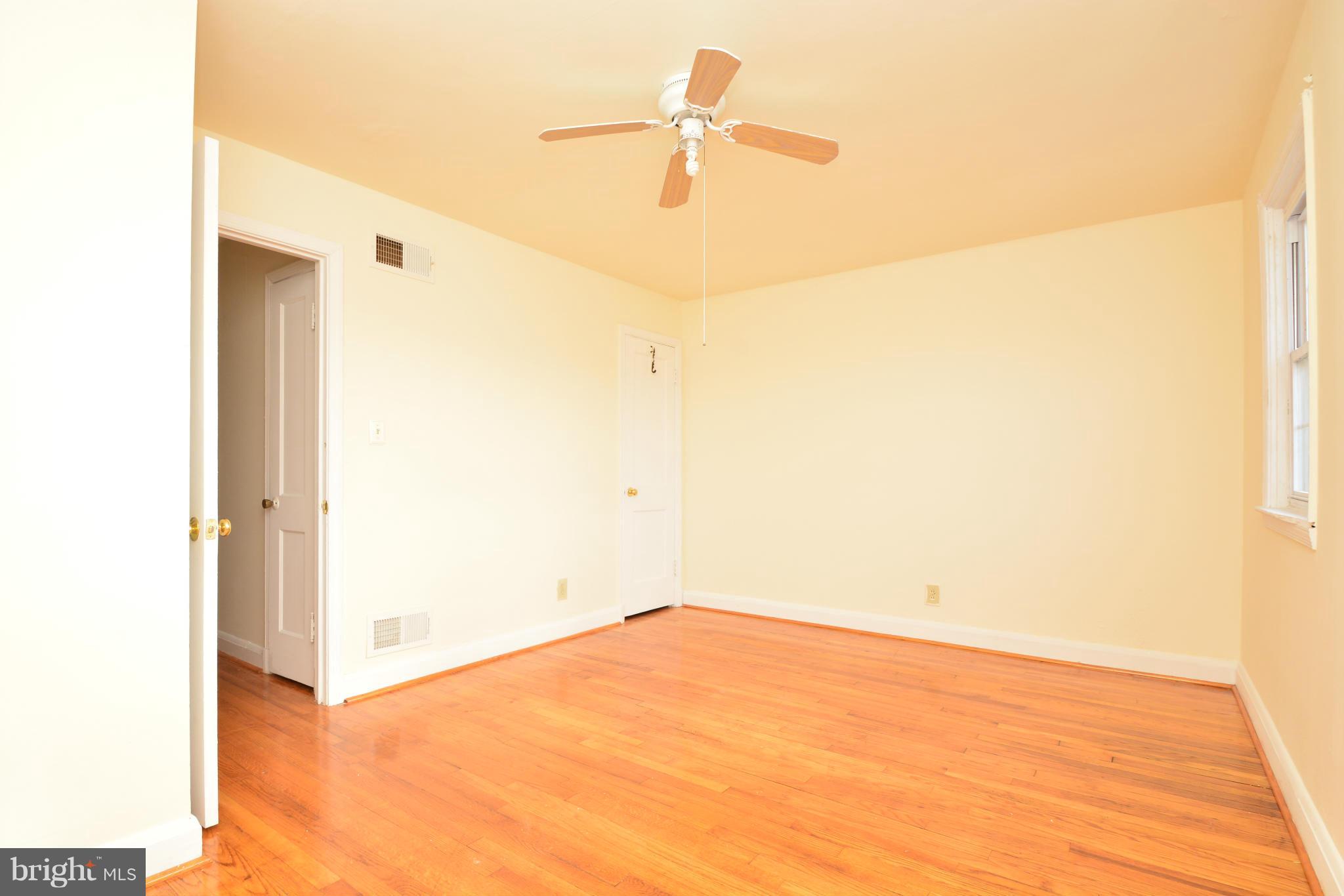 2859 Plainfield Road Dundalk, MD 21222 - Photo 13 of 24 a view of a big room with carpet