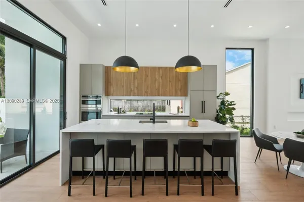 $10,800 | 510 Northwest 50th Street, Miami, FL 33127