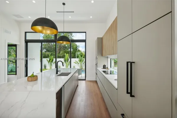 $10,800 | 510 Northwest 50th Street, Miami, FL 33127