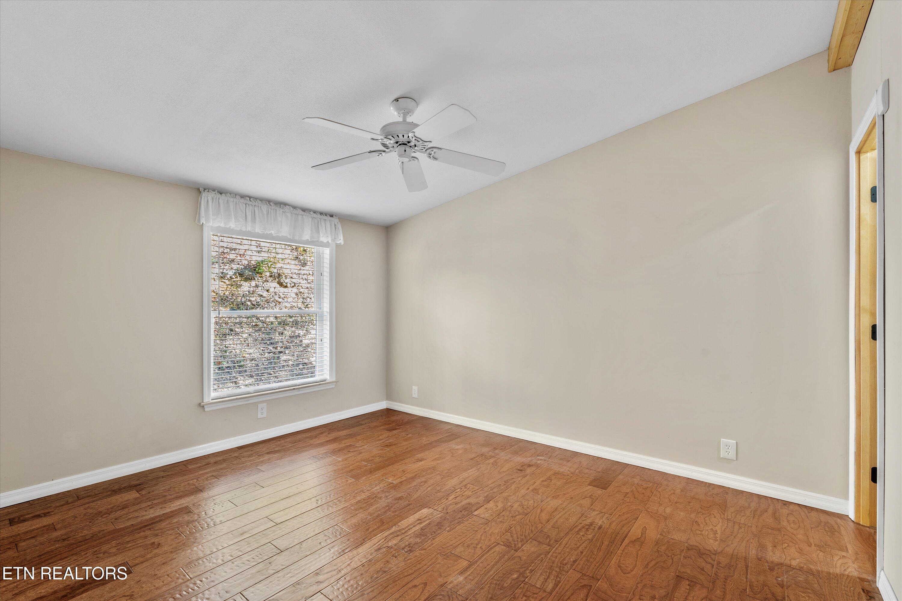4131 Suttons Road Sevierville, TN 37876 - Photo 17 of 36 22-4131 Suttons Rd-28
