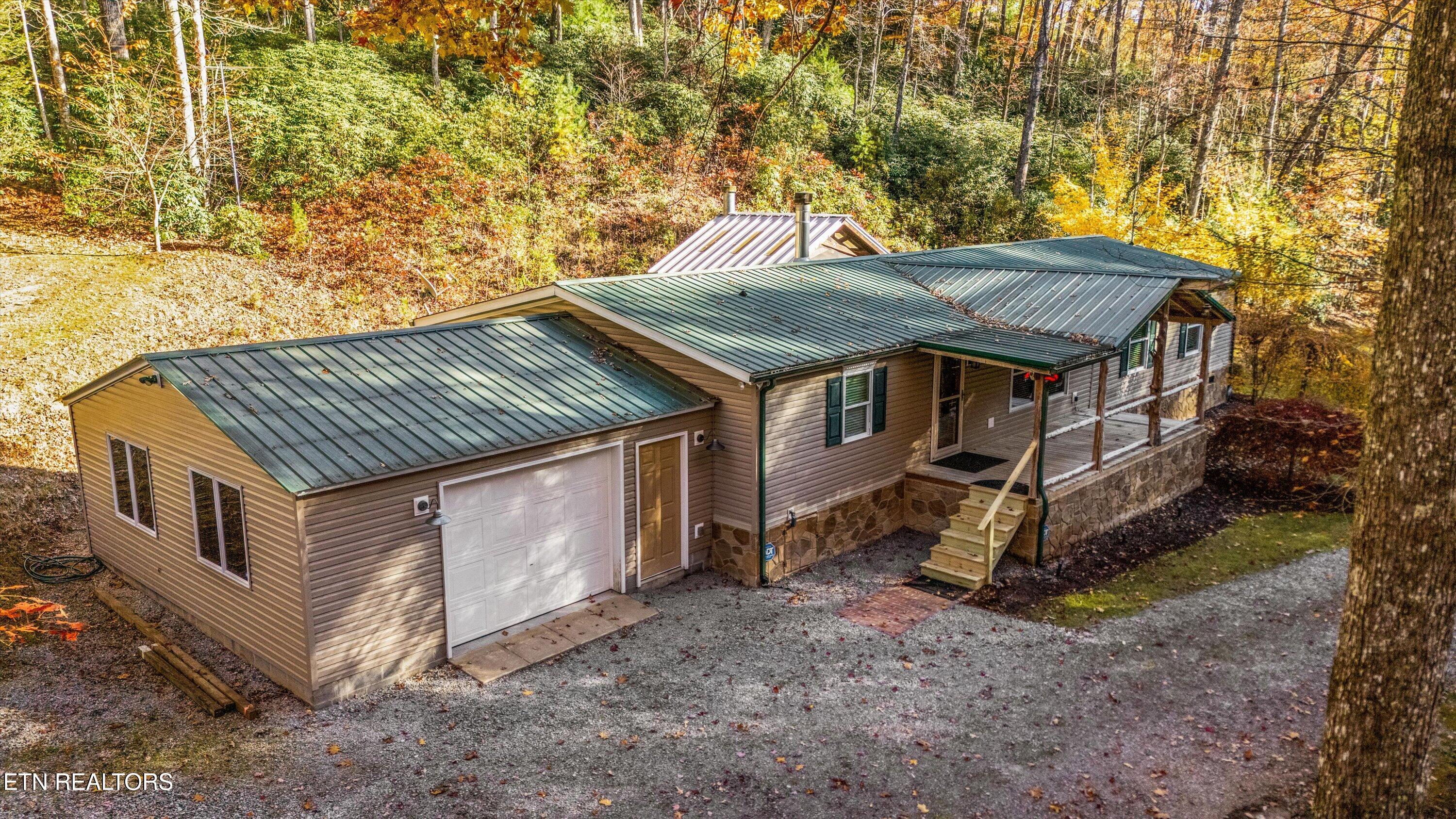 4131 Suttons Road Sevierville, TN 37876 - Photo 18 of 36 32-4131 Suttons Rd-32