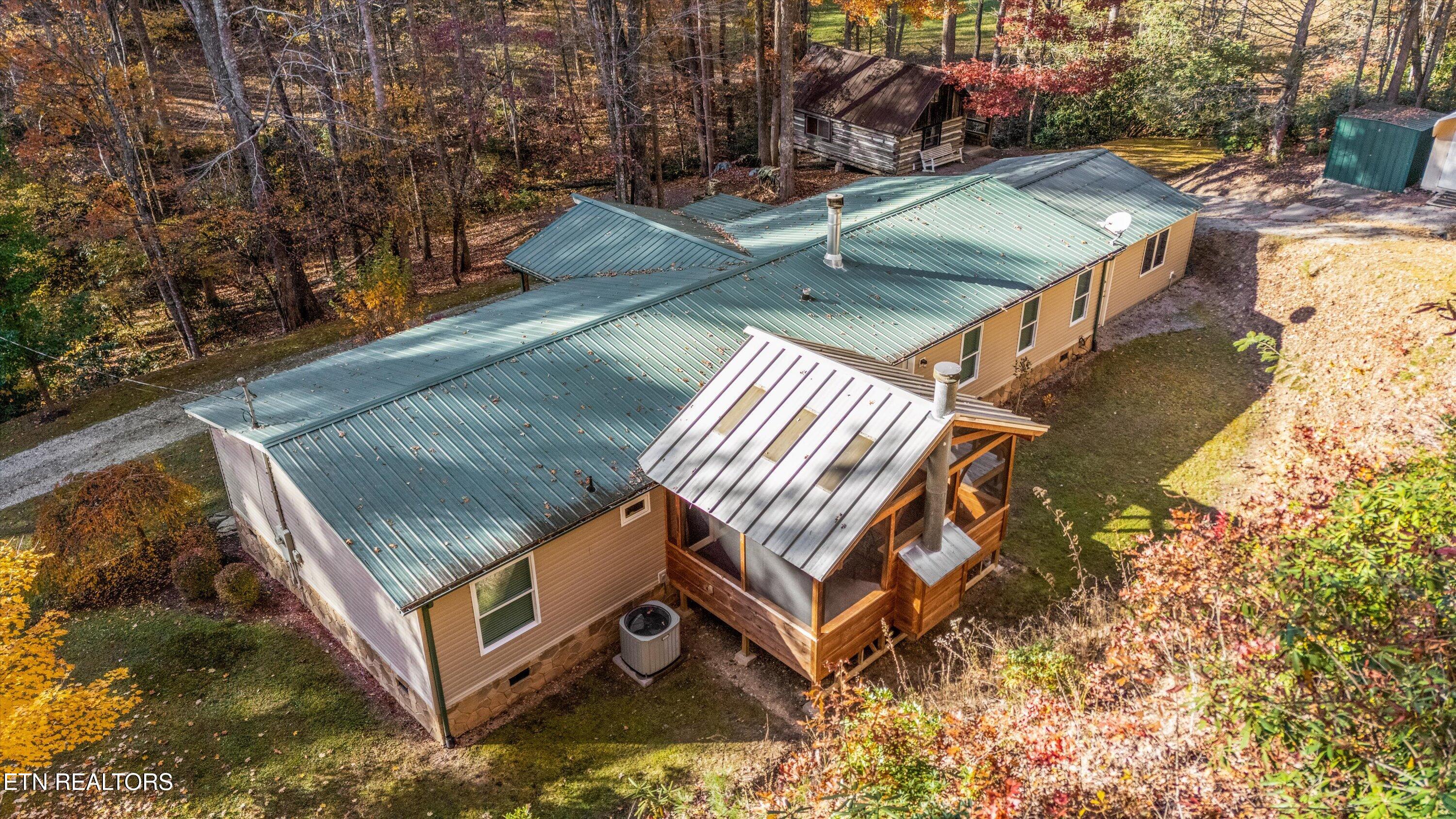 4131 Suttons Road Sevierville, TN 37876 - Photo 20 of 36 33-4131 Suttons Rd-33